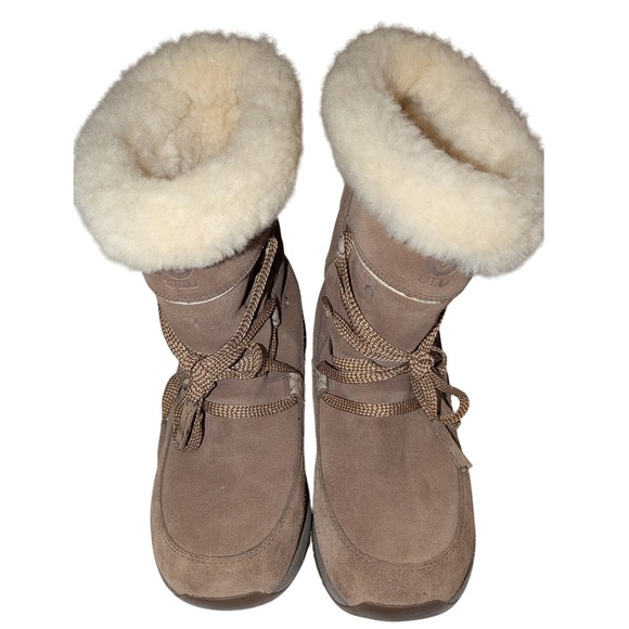 ULU Waterproof Suede Fur Lined Winter Boots Taupe Womens Size 10 - Picture 6 of 7
